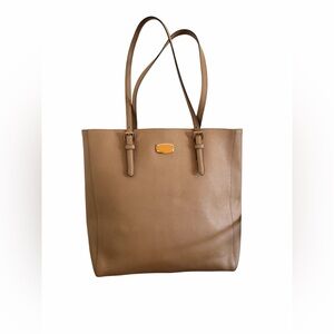 Elegant Tan Tote Bag